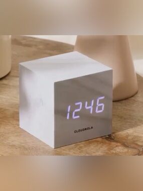 CLOUDNOLA White LED Cube Alarm Clock